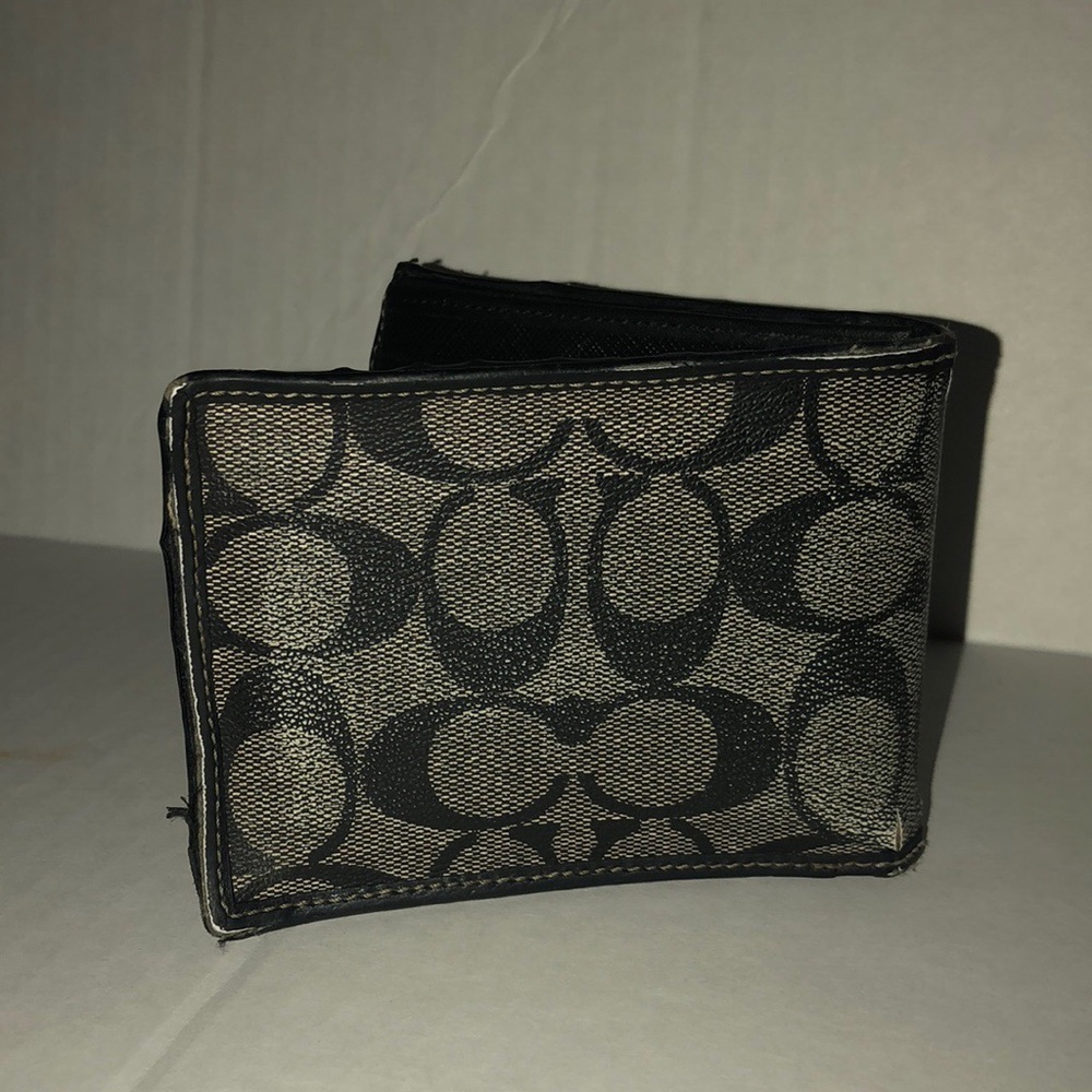 Faded Coach Wallet - Picture 3 of 3